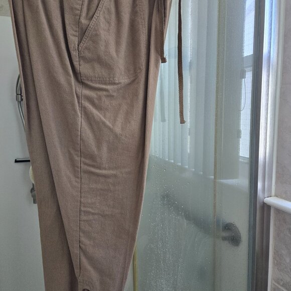 Pullon elastic waist Capri pants - Picture 2 of 3